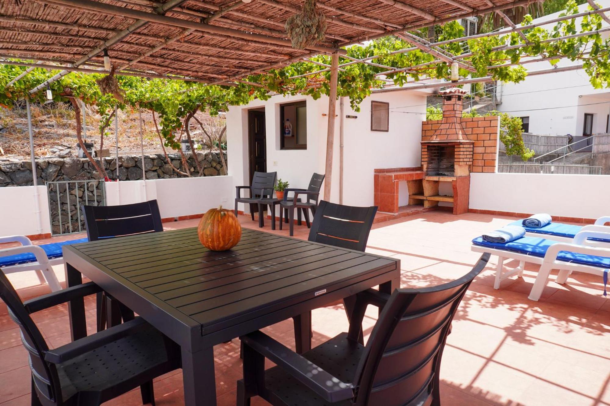 Holiday House Casa Argelio Alojera Kültér fotó